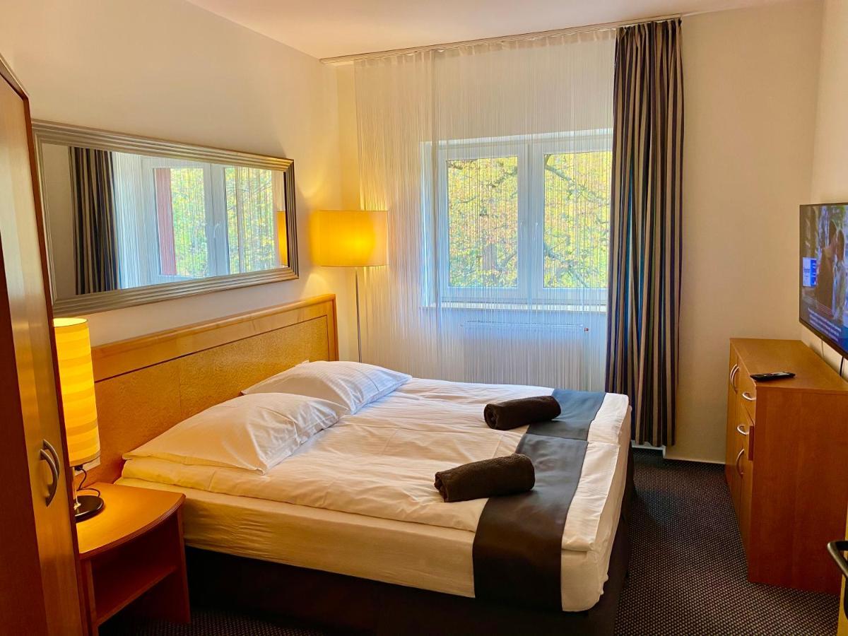 Las Slupski Premium: Spacious Two-Bedroom Apartment with Smart Entertainment Exterior photo